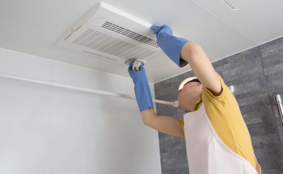 how to clean bathroom fan