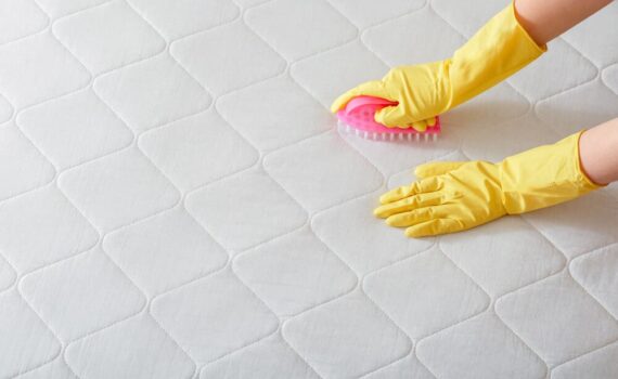 How to Clean a Mattress