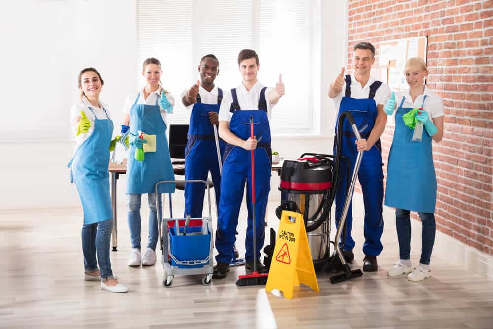 Hiring-a-Deerfield-Beach-Cleaning-Service