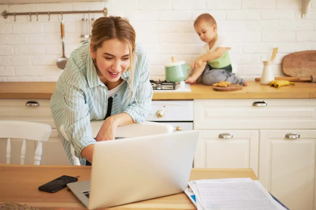 Homeowner requesting a free estimate for cleaning services on a laptop